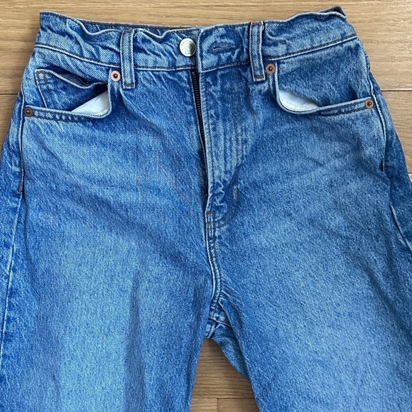 Reformation Cary High Rise Slouchy Wide Leg Jeans - Size 24 - with frayed hem - Picture 4 of 6